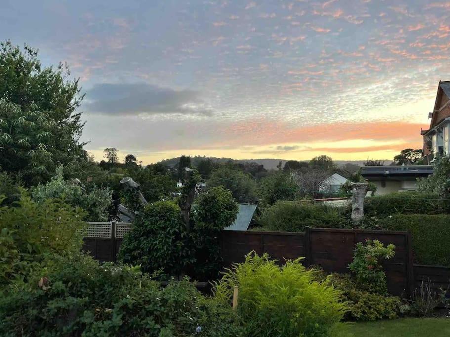 The Hidden House, Dawlish Villa ภายนอก รูปภาพ